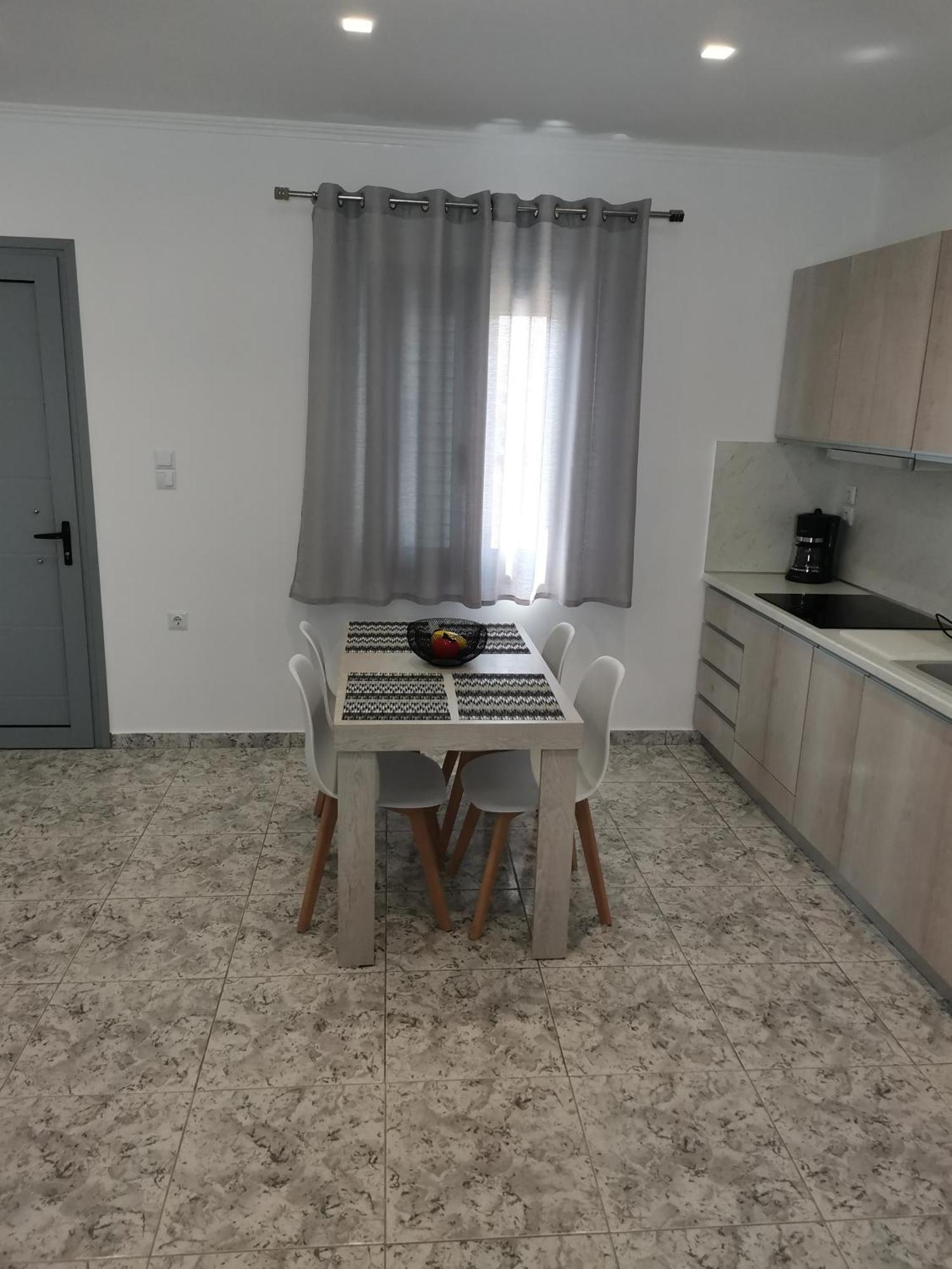 Venus De Milo Apartment Adamantas  Exterior foto